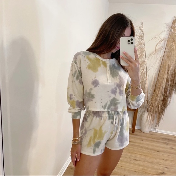 LAST SET• Cozy Livin’ Brushed Tie Dye Lounge Set - Picture 2 of 9